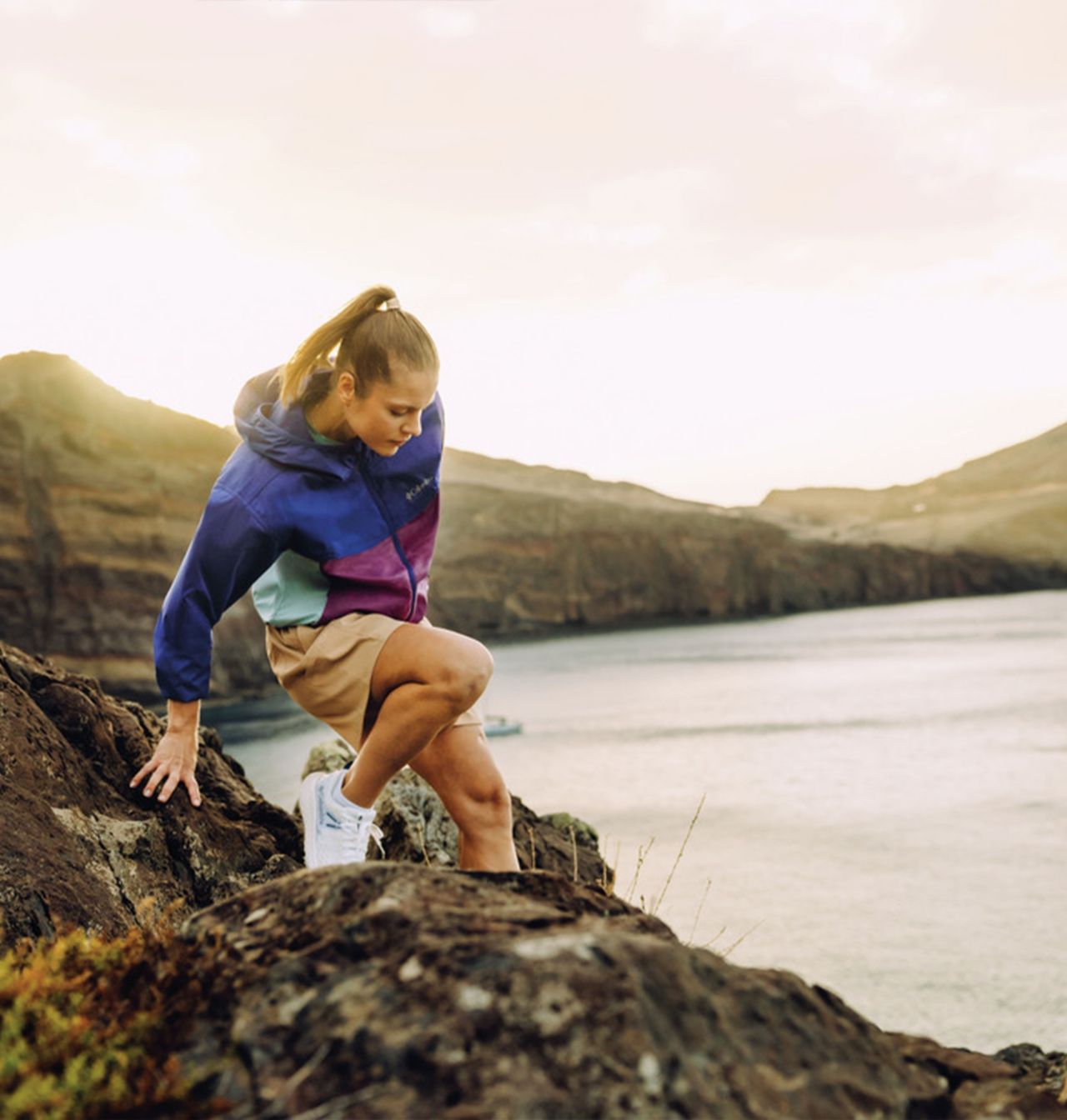 Women's Crested Canyon™ Windbreaker 11