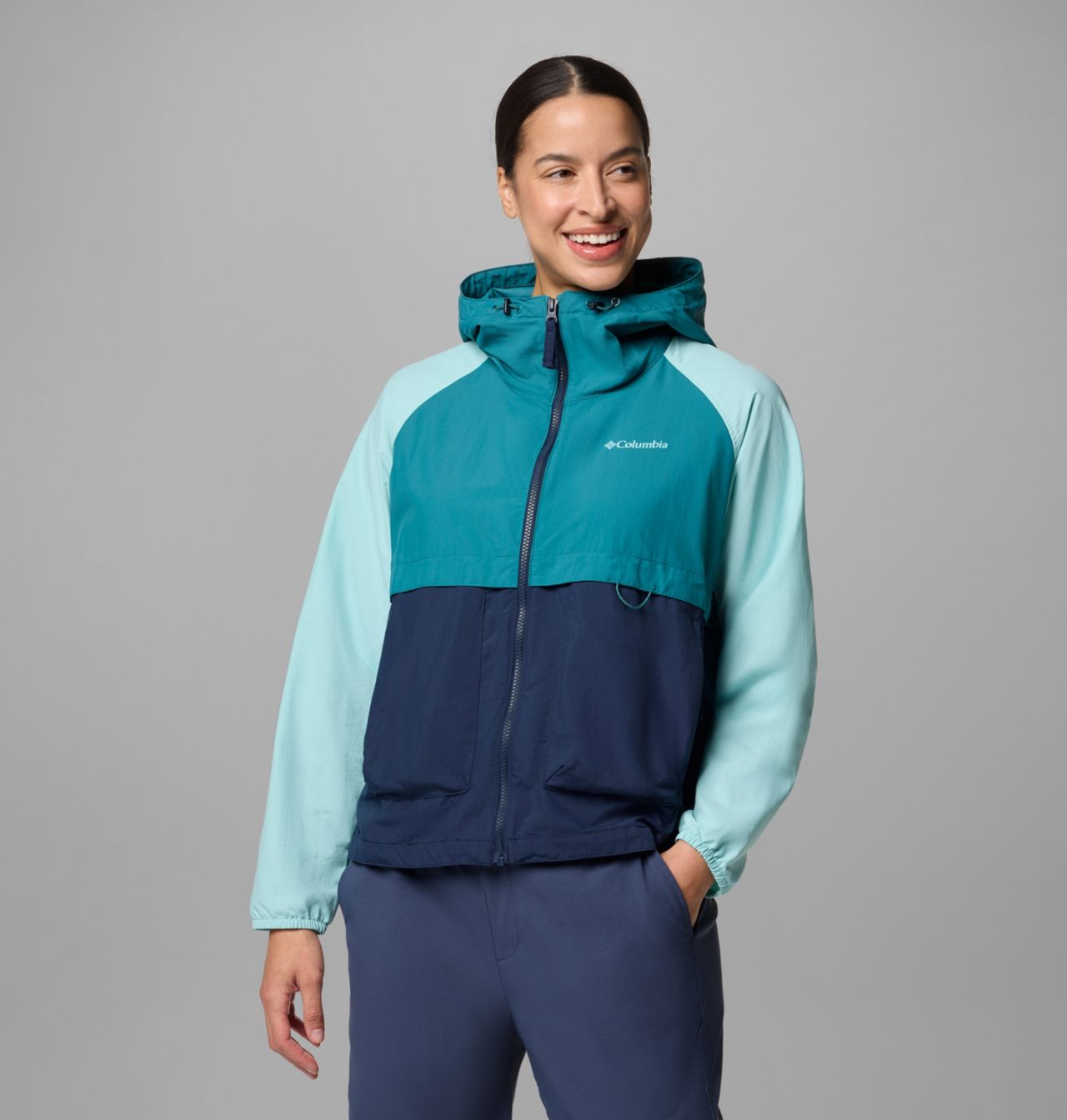 Women's Spire Valley™ Windbreaker 1