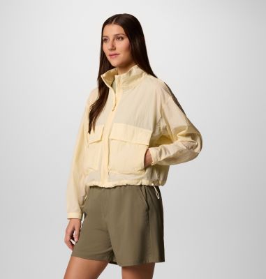 Women's Paracutie Cropped Cargo Windbreaker, Color: Lemon Wash, image 3