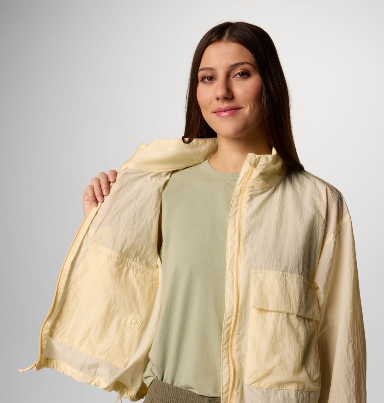 Women's Paracutie™ Cropped Cargo Windbreaker 6