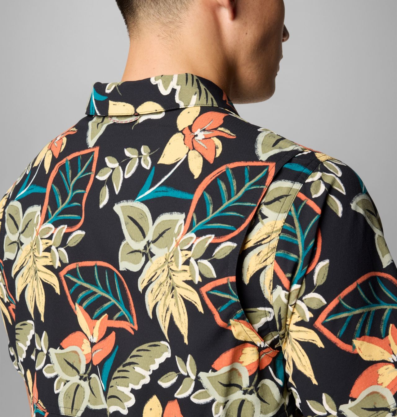 Men's Tech Trail™ Utility Printed Woven Short Sleeve Shirt 6
