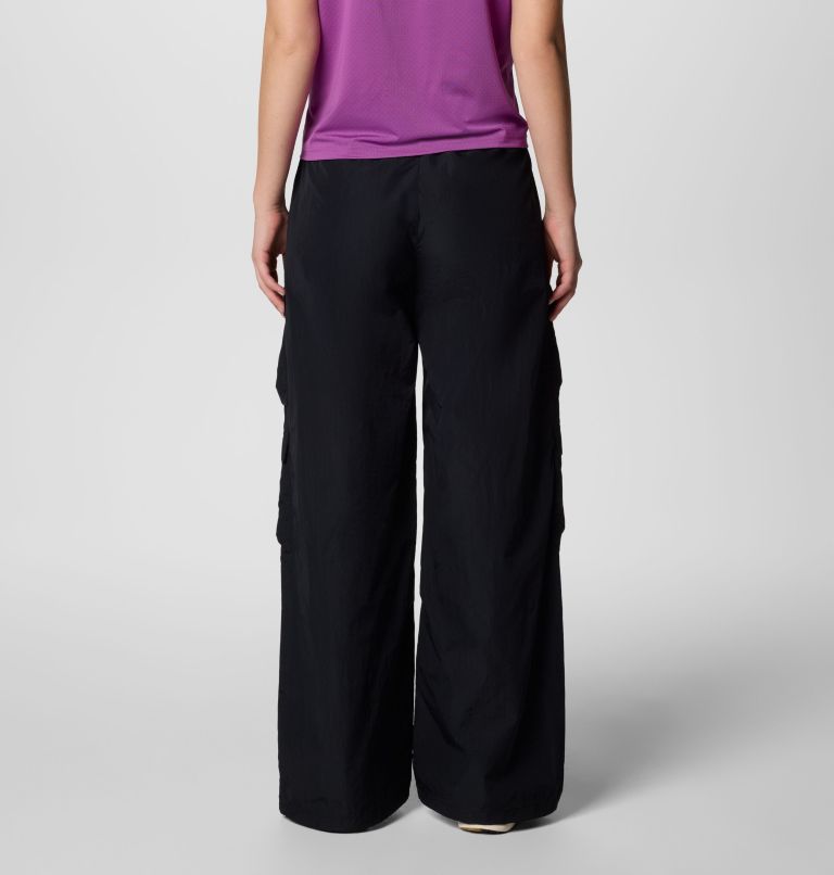 Pantalones parachute Elevated View para mujer, Color: Black, image 2