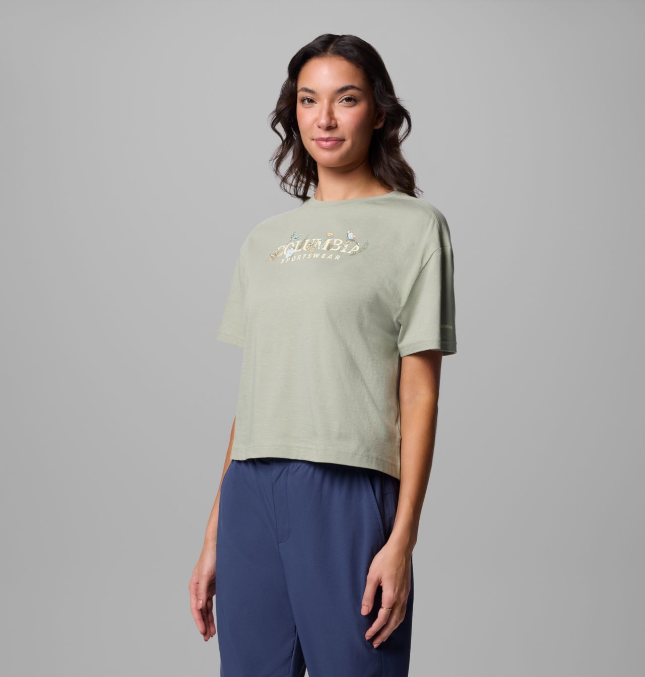 Women's Rolling Bend™ Graphic Relaxed Crop Short Sleeve Shirt 3