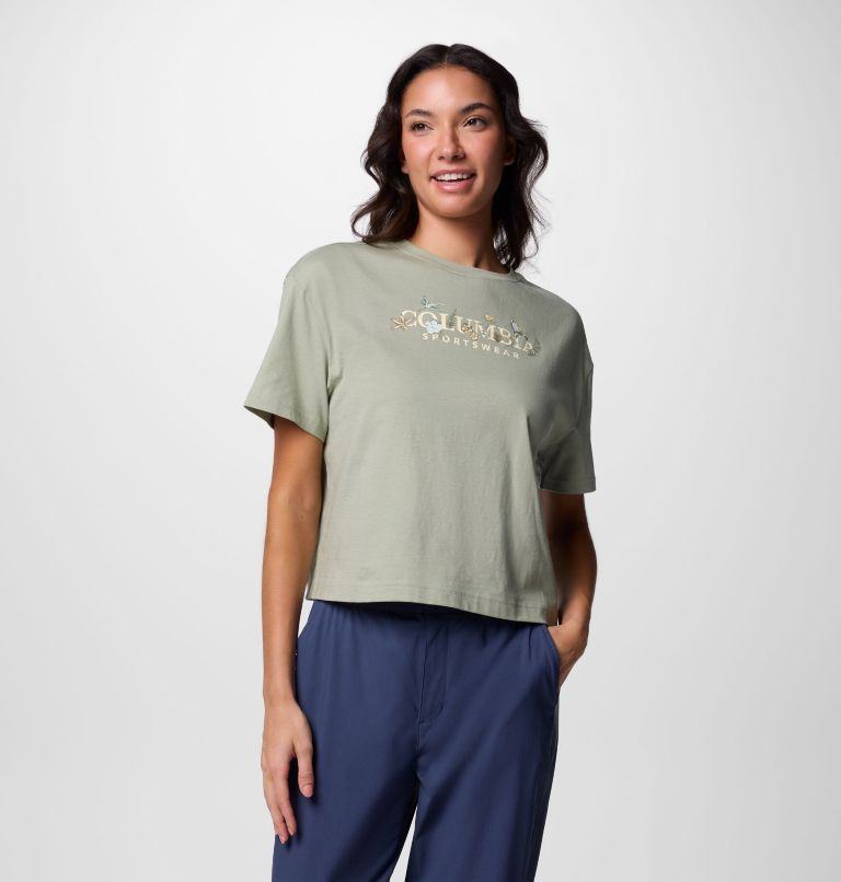 Women's Rolling Bend Graphic Relaxed Crop T-Shirt, Color: Safari, Outback Critters, image 1
