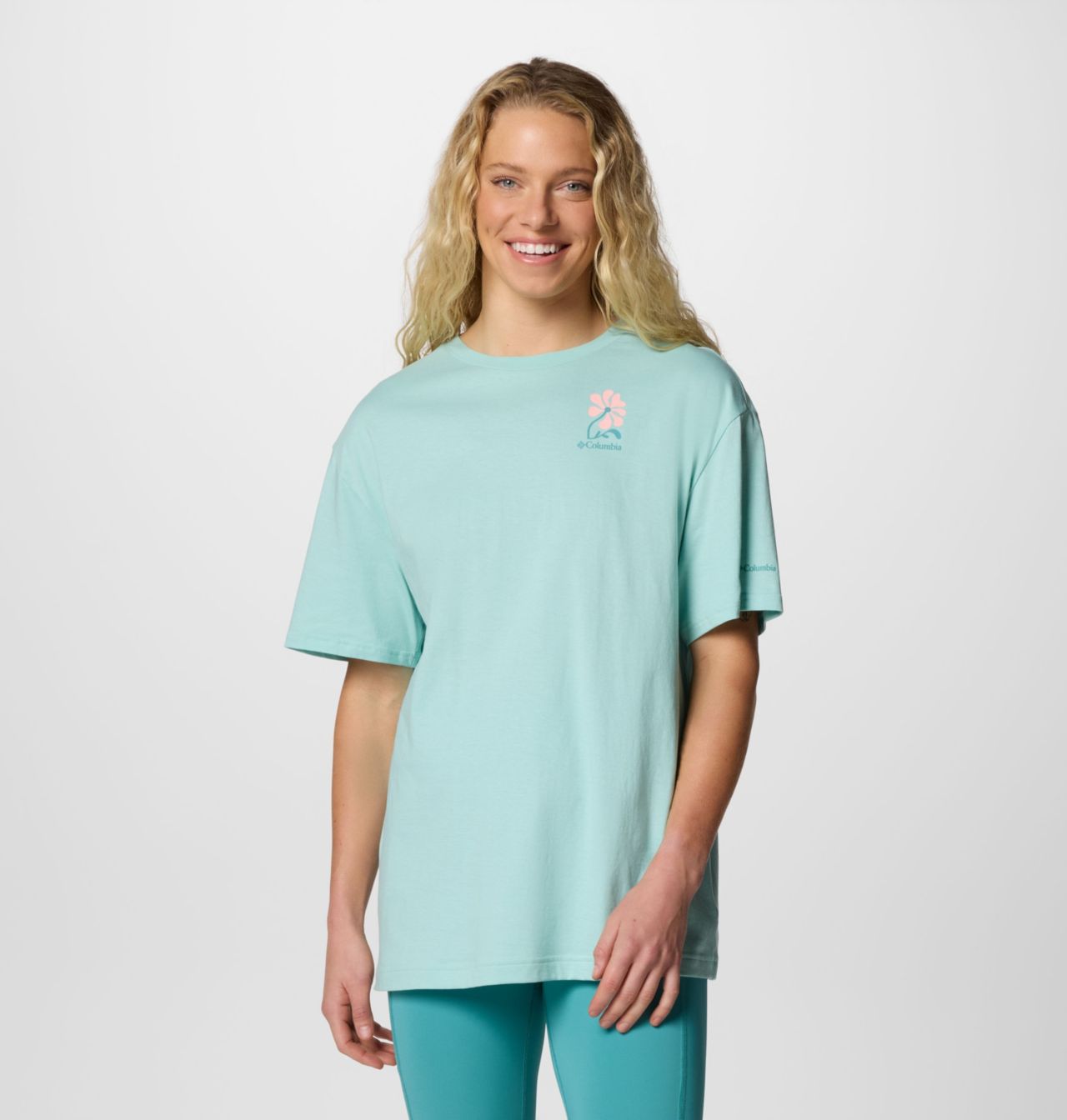 Women's Rolling Bend™ Graphic Oversized T-Shirt 2