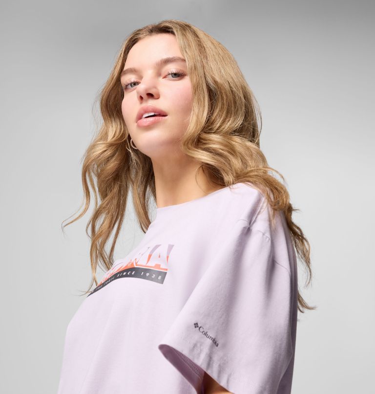 Women's Rolling Bend Graphic Oversized T-Shirt, Color: Lavender Pearl, First On Trail, image 5