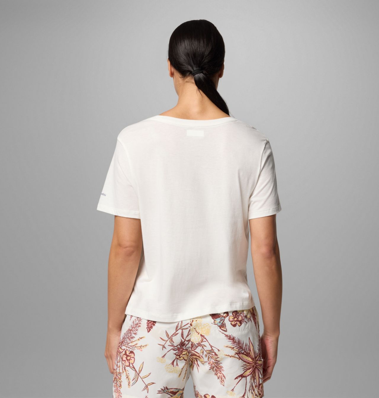 Women's Ruby Springs™ Graphic Scoop Neck Short Sleeve Shirt 2