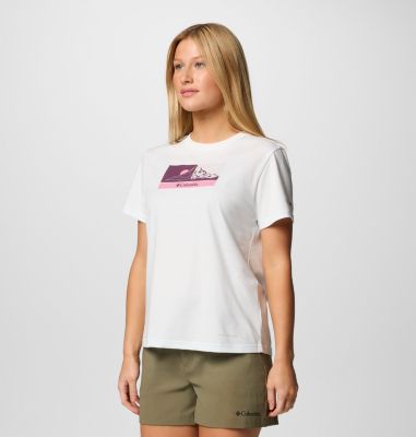 Women's Delta Drift Graphic Technical T-Shirt, Color: Sea Salt, Linear Peakscape, image 3