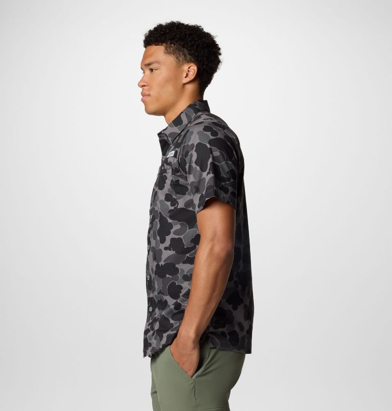 Men's PFG Wild Cast Camp Shirt, Color: Black Deltahunter Camo, image 4