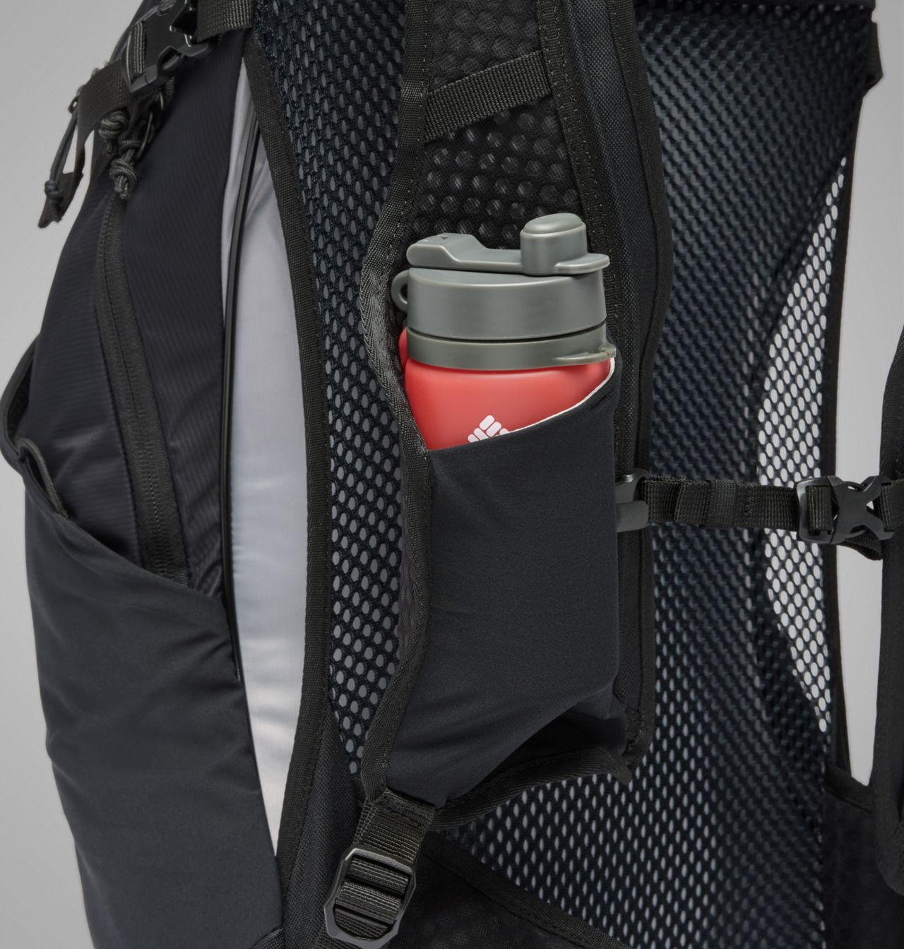 Blackcomb Ridge™ 30L Backpack 9