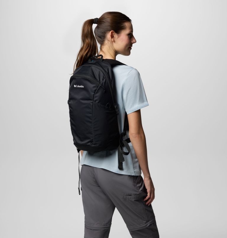 Unisex Blackcomb Ridge 18L Backpack, Color: Black, image 5