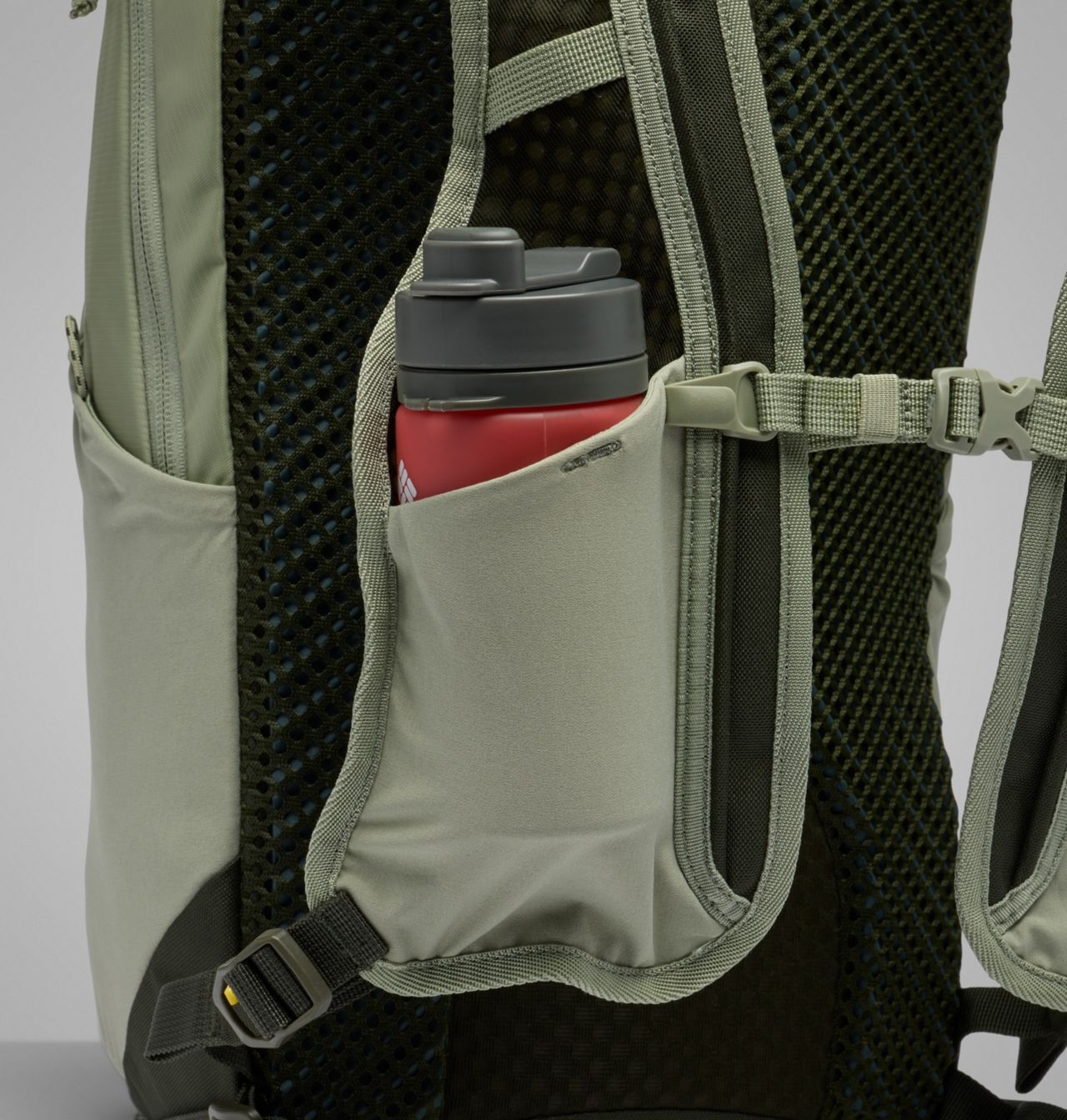 Blackcomb Ridge™ 18L Backpack 10