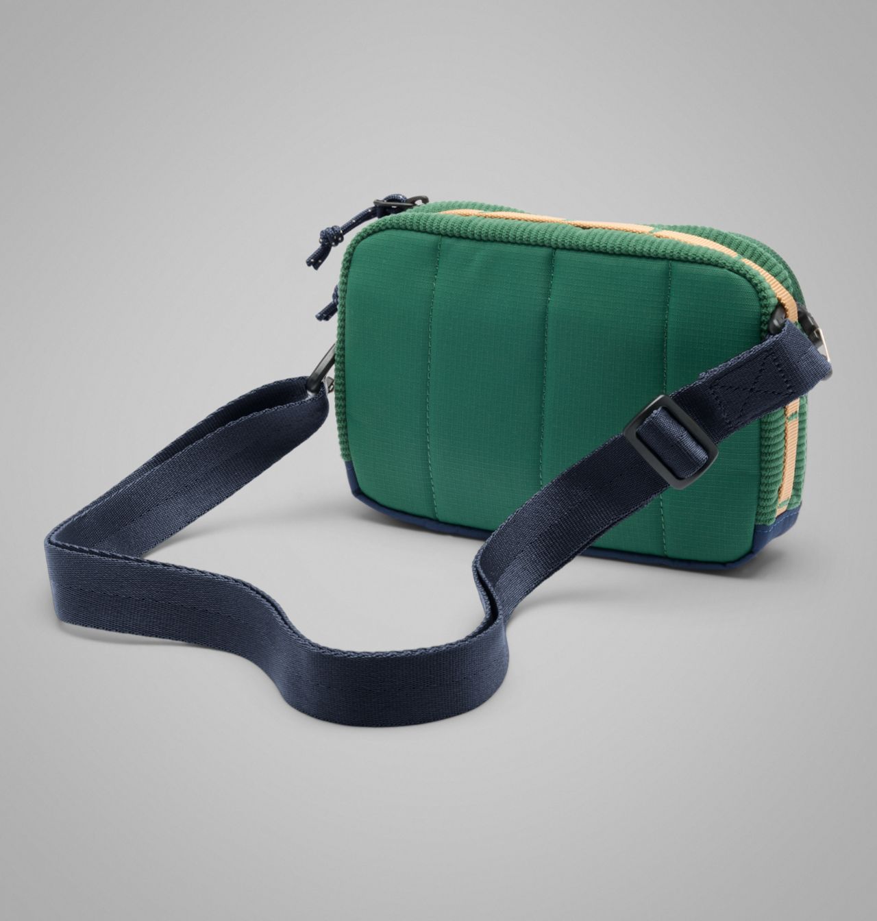 Trail Traveler™ Crossbody Bag 2