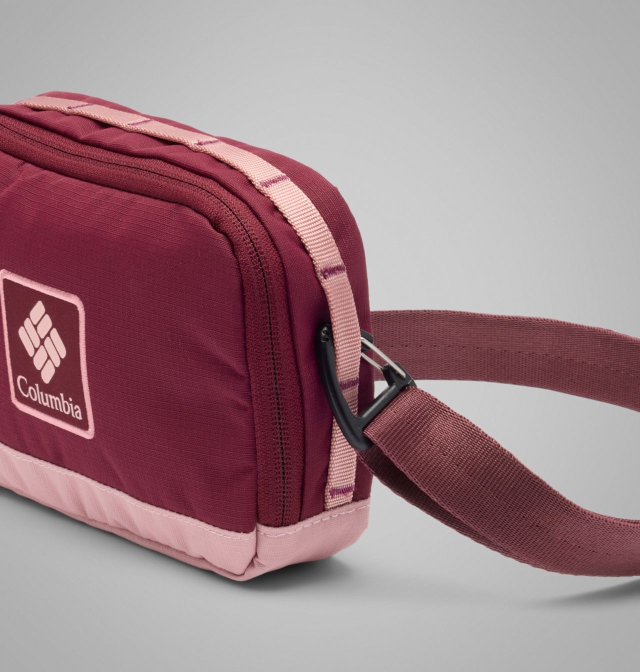 Trail Traveler™ Crossbody Bag 8