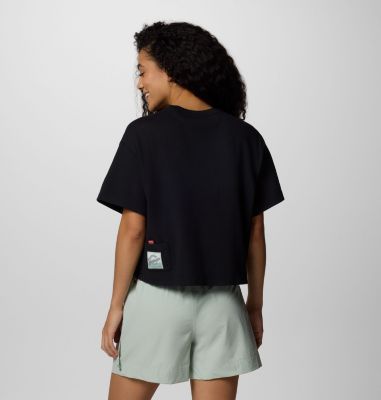 Women's Cove Beach Cropped Pocket T-Shirt, Color: Black, image 6