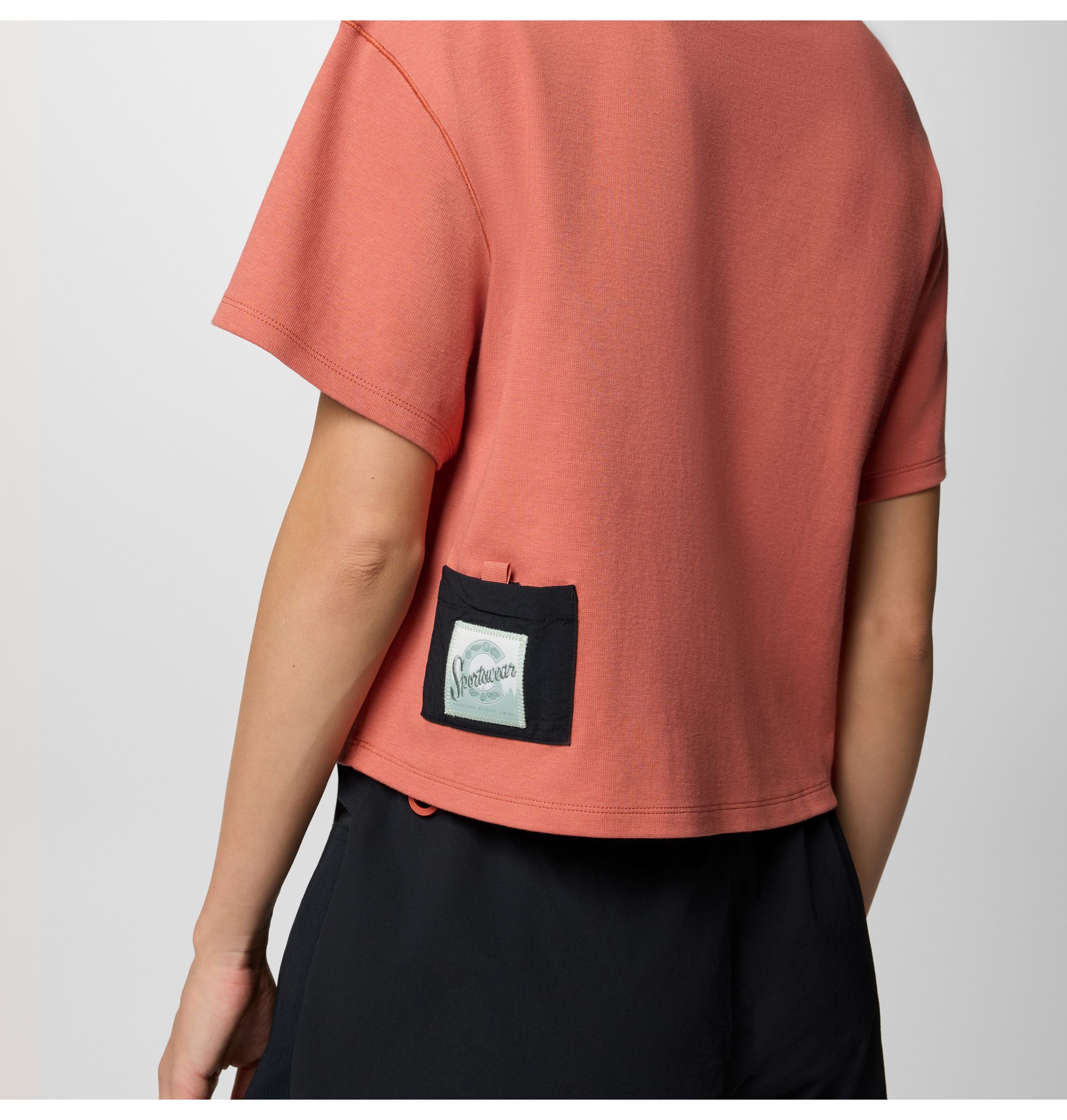 売れ筋商品|||コロンビア カットソー トップス レディース Women's Cove Beach Cropped Short Sleeve Top Mars Women's Cove Beach Woven Cropped Short Sleeve Shirt | Columbia