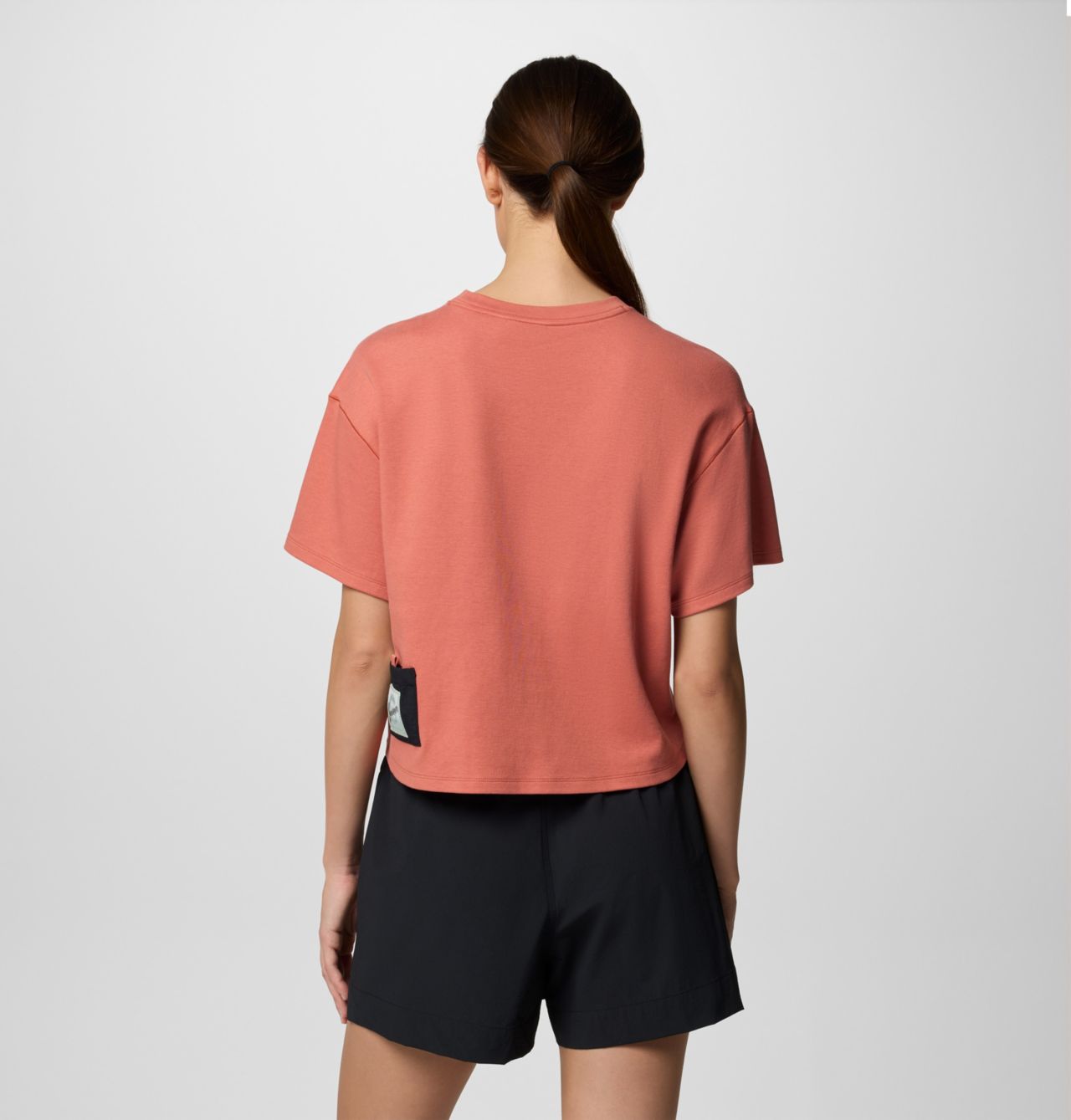 Women's Cove Beach™ Cropped Pocket T-Shirt | 625 | XS 2