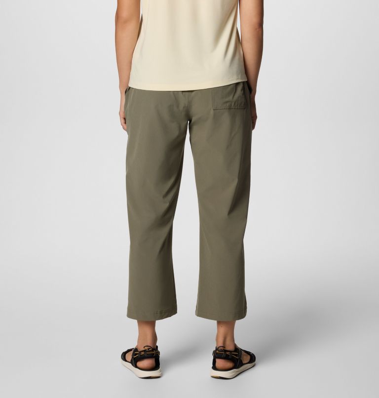 Women's Boundless Beauty Wide Capris II, Color: Stone Green, image 2