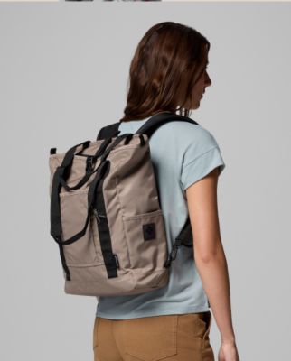 A back view of a shoulder bag.