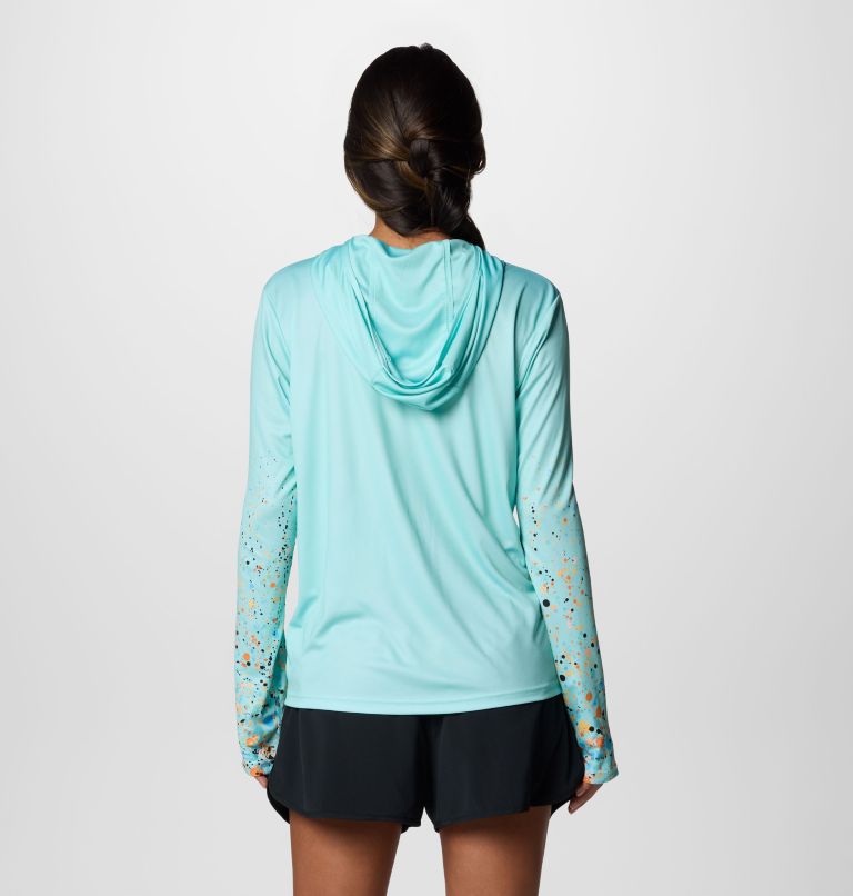 Women's Tidal Light PFG x Bentley Hoodie, Color: Gulf Stream, PFG W Bentley Tarpon Scales, image 2