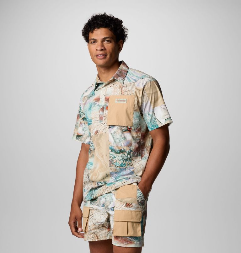 Cove Beach Kurzarm-Hemd aus Gewebe mit Print für Unisex, Color: Cool Green Coastal, Canoe, image 5