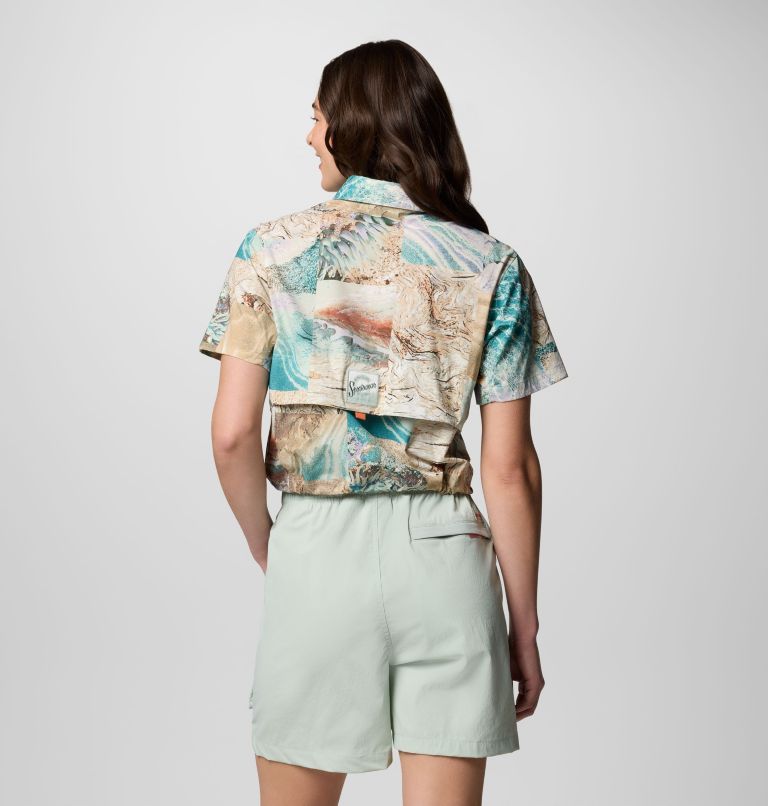 Women's Cove Beach Printed Woven Cropped Short Sleeve Shirt, Color: Cool Green Coastal, Canoe, image 2