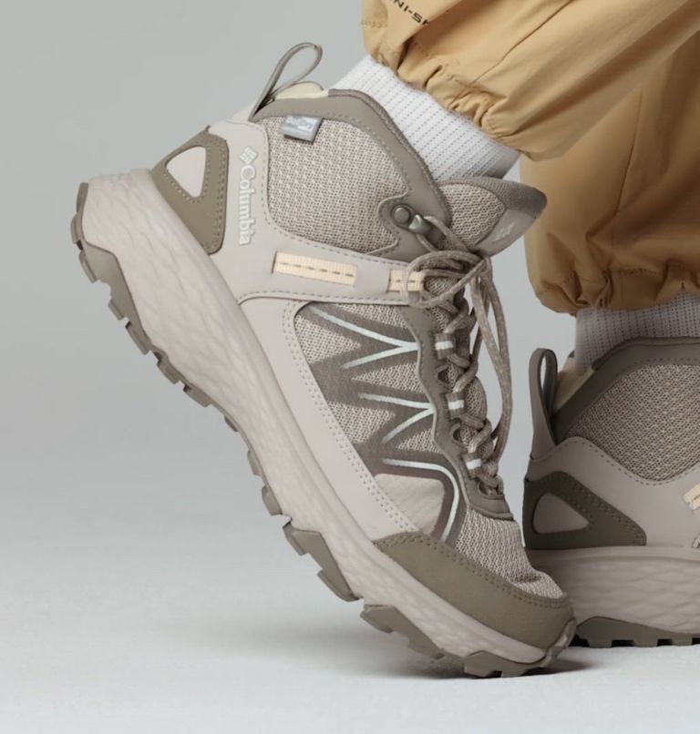 Women's Peakfreak Rush Mid OutDry Shoe, Color: Soft Taupe, White Peach