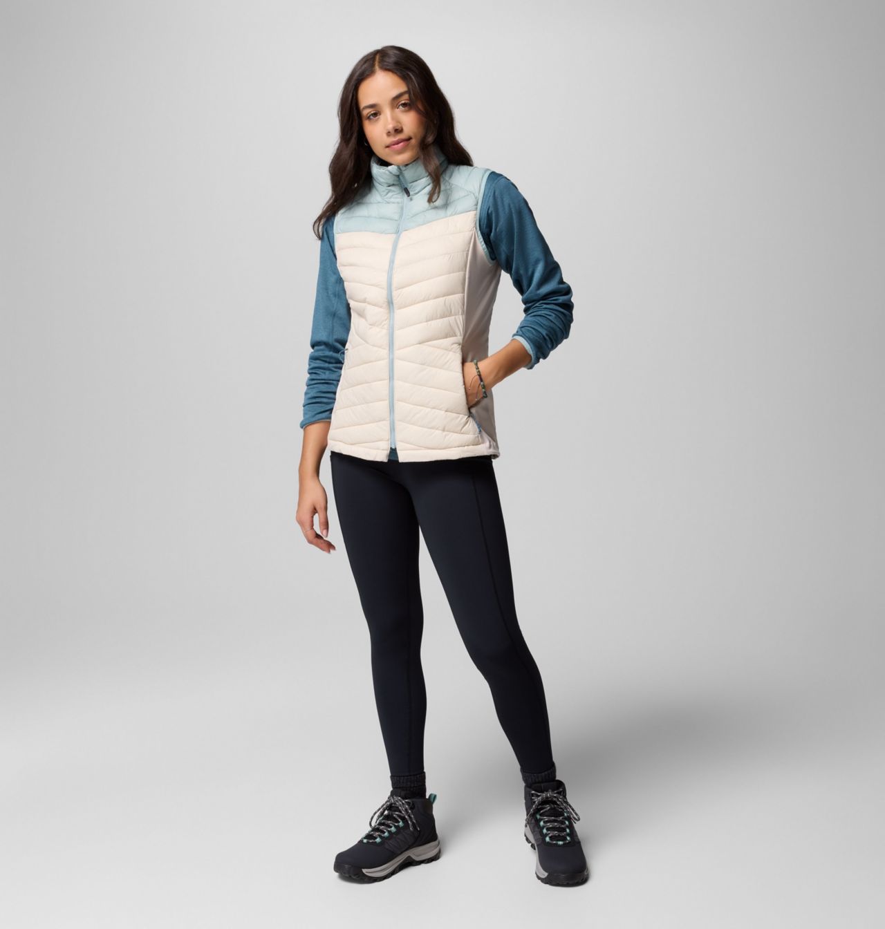 Powder Pass™ III Hybrid Vest | 278 | M 2
