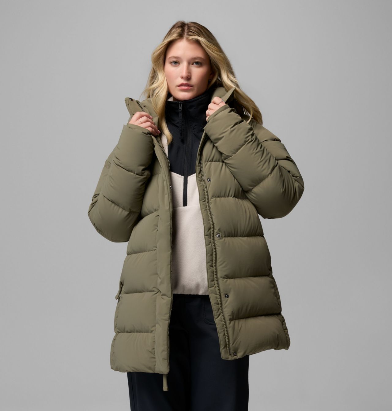 Women's Amaze Puff™ Mid Hooded Jacket 1