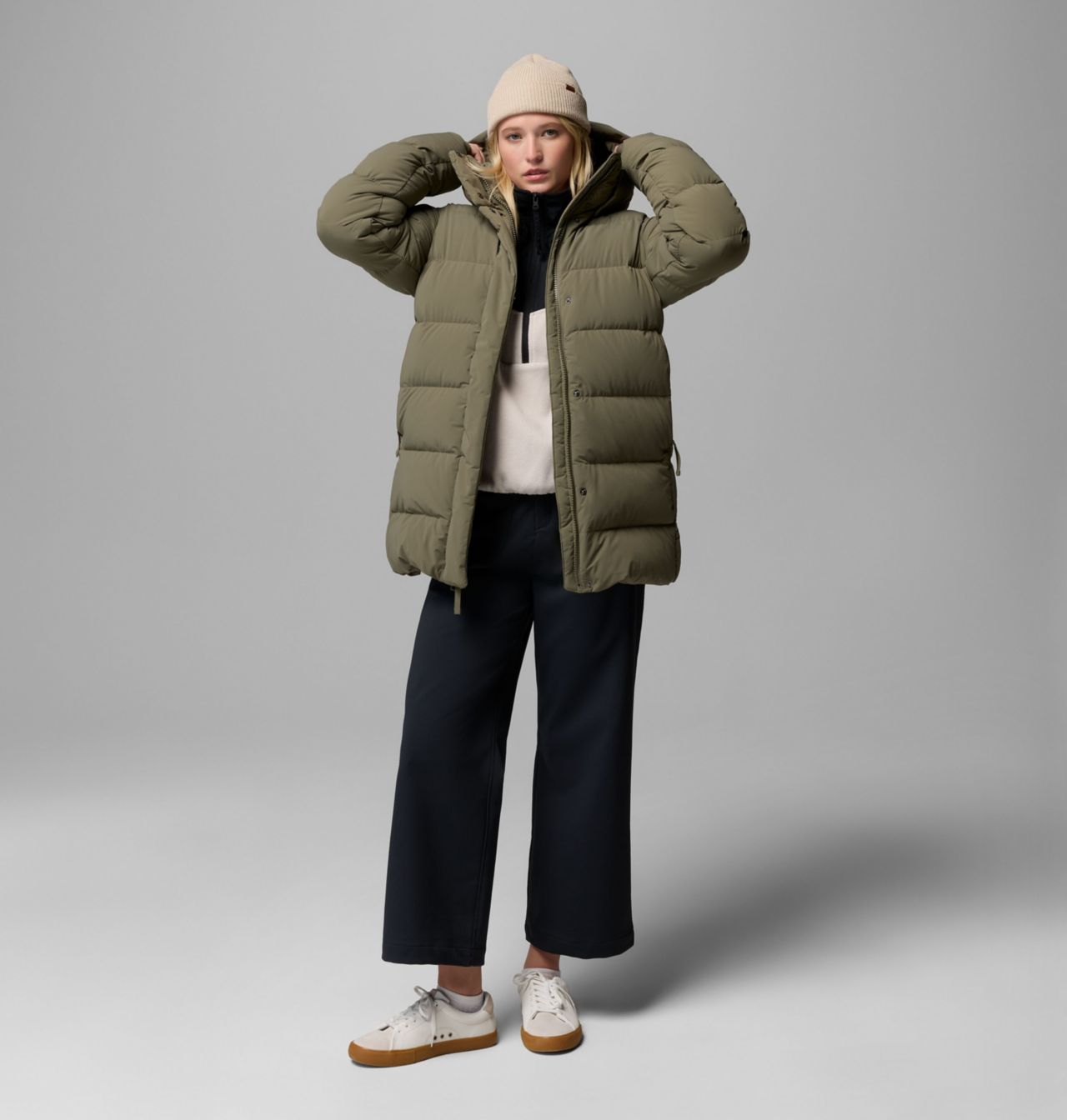 Women's Amaze Puff™ Mid Hooded Jacket 15