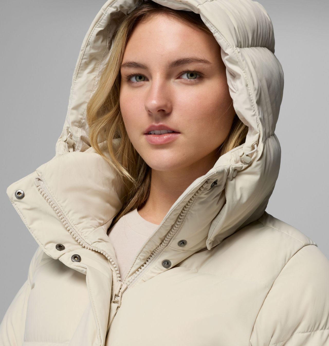 Women's Amaze Puff™ Hooded Jacket 7