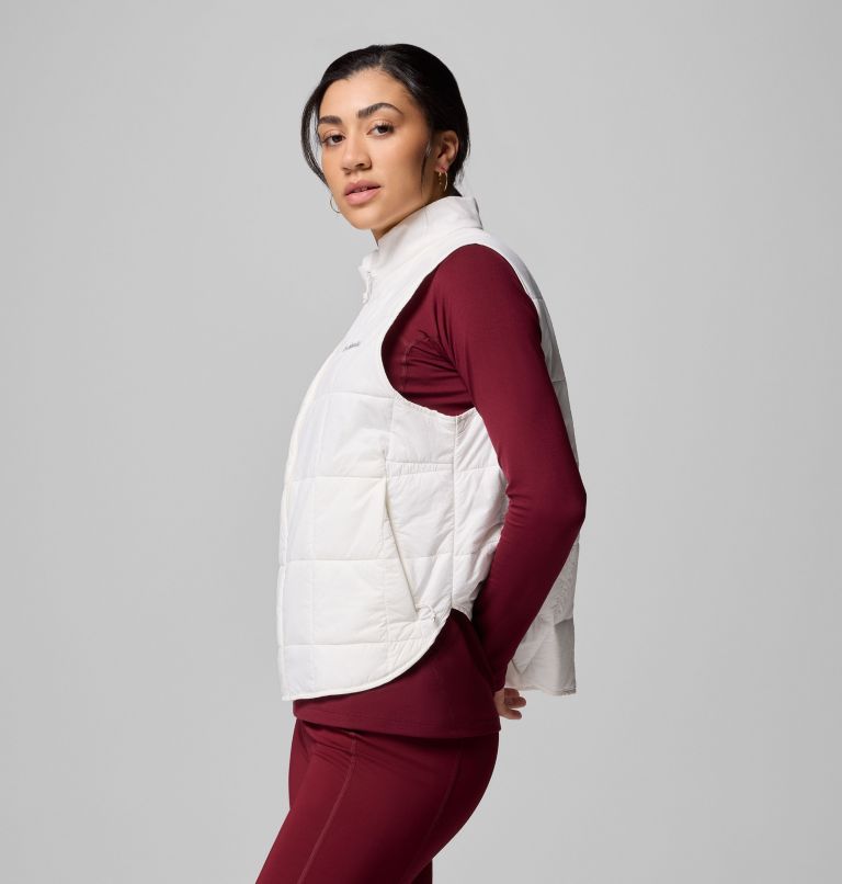 Women's Sienna Hill Quilted Vest, Color: Sea Salt, image 4