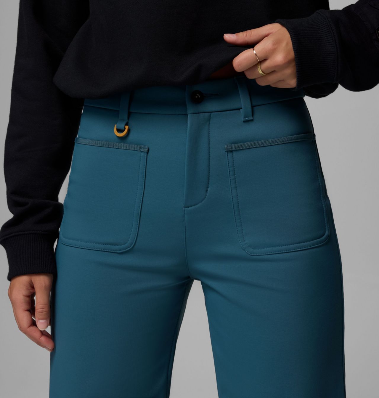 Women's High Cascades™ Wide Leg Softshell Pants 5