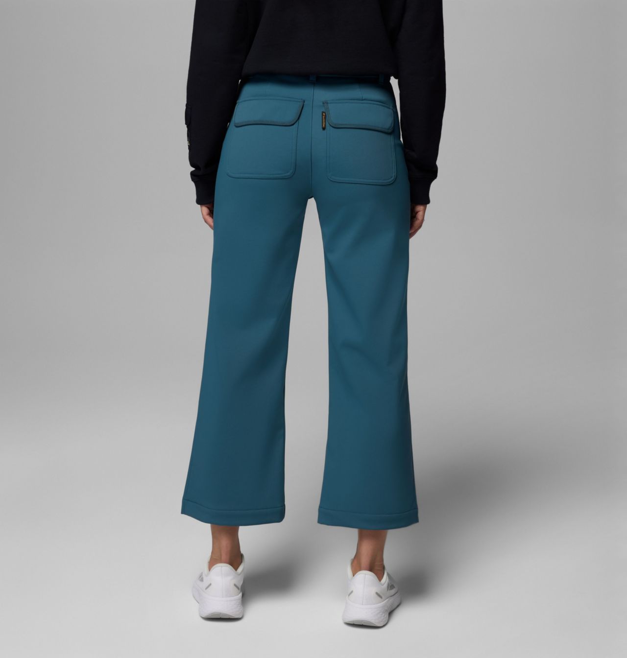 Women's High Cascades™ Wide Leg Softshell Pants 3