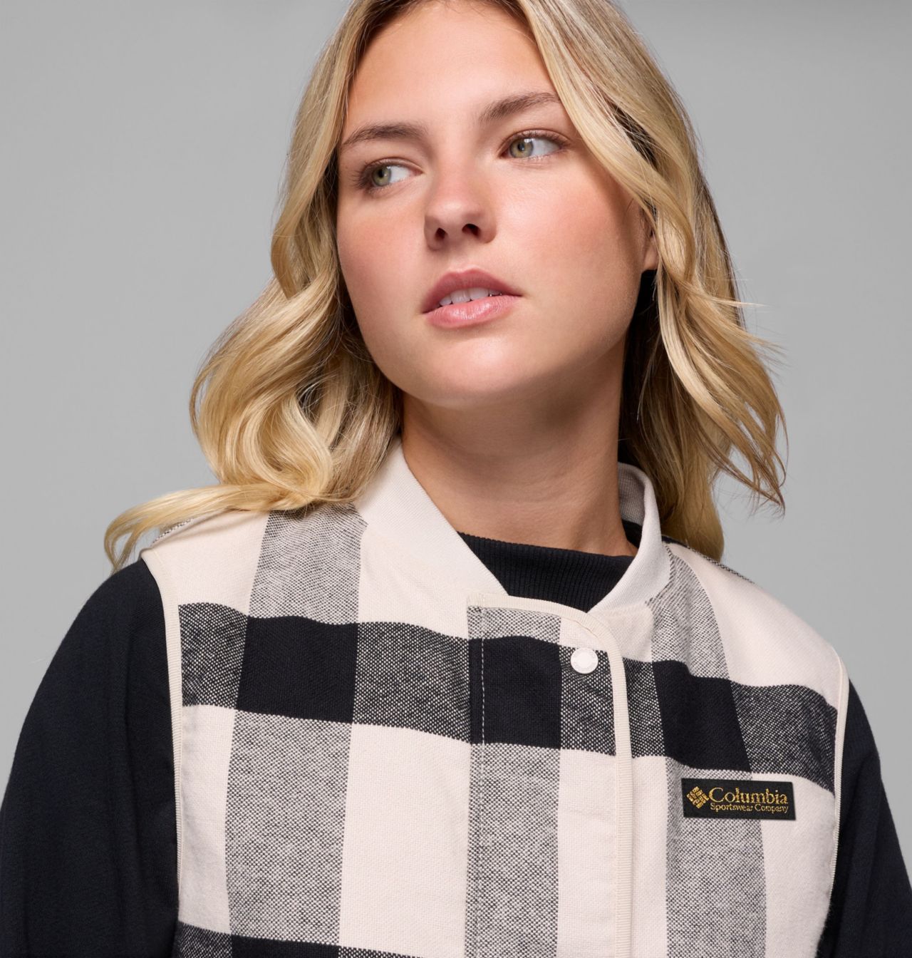 Women's High Cascades™ Reversible Vest 7