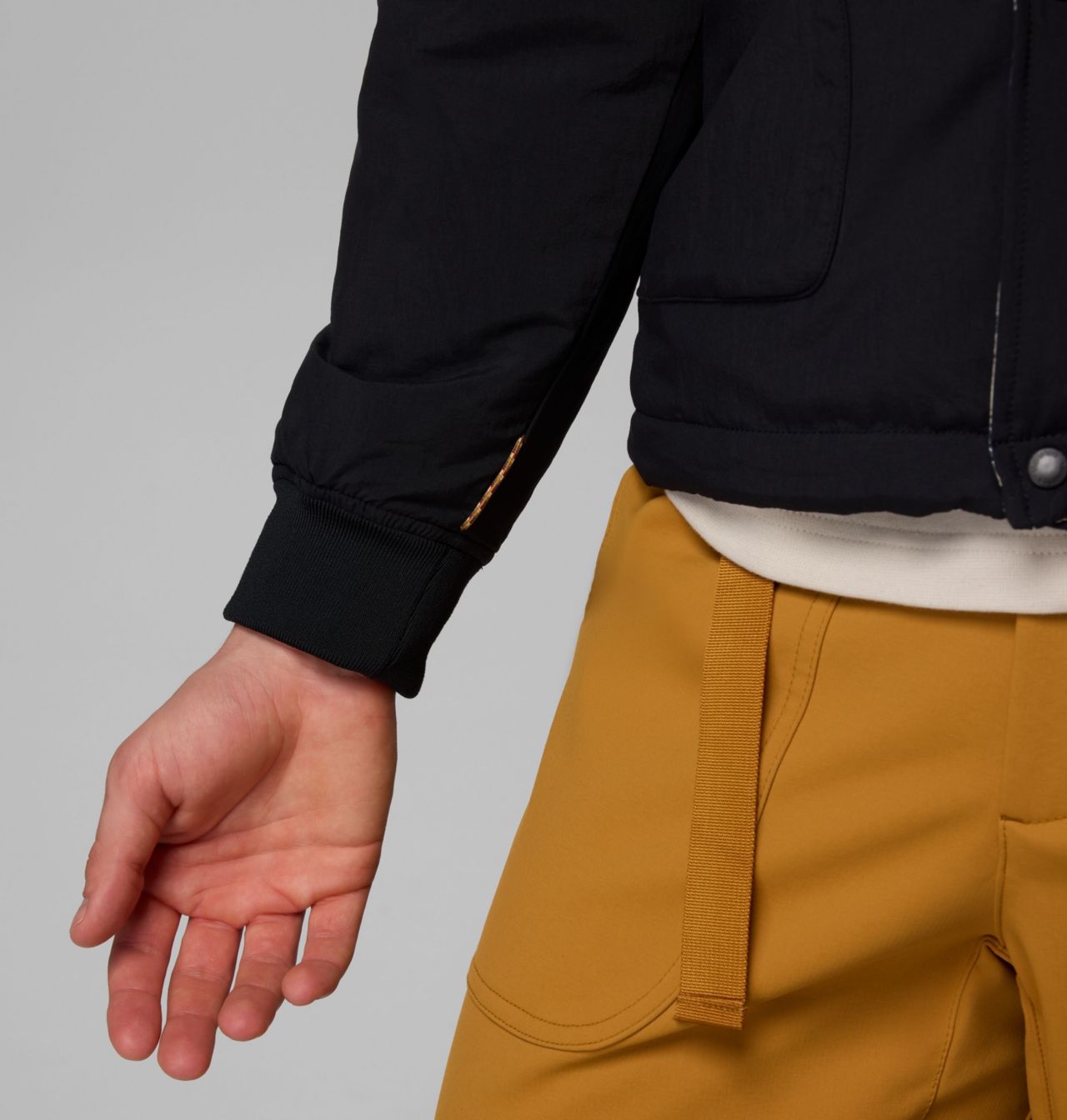 Men's High Cascades™ Interchange Reversible Bomber Jacket 18
