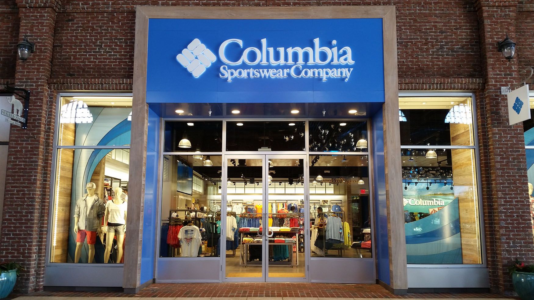 Магазин коламбия. Columbia. Columbia магазин. Columbia Sportswear. Columbia Sportswear Store.