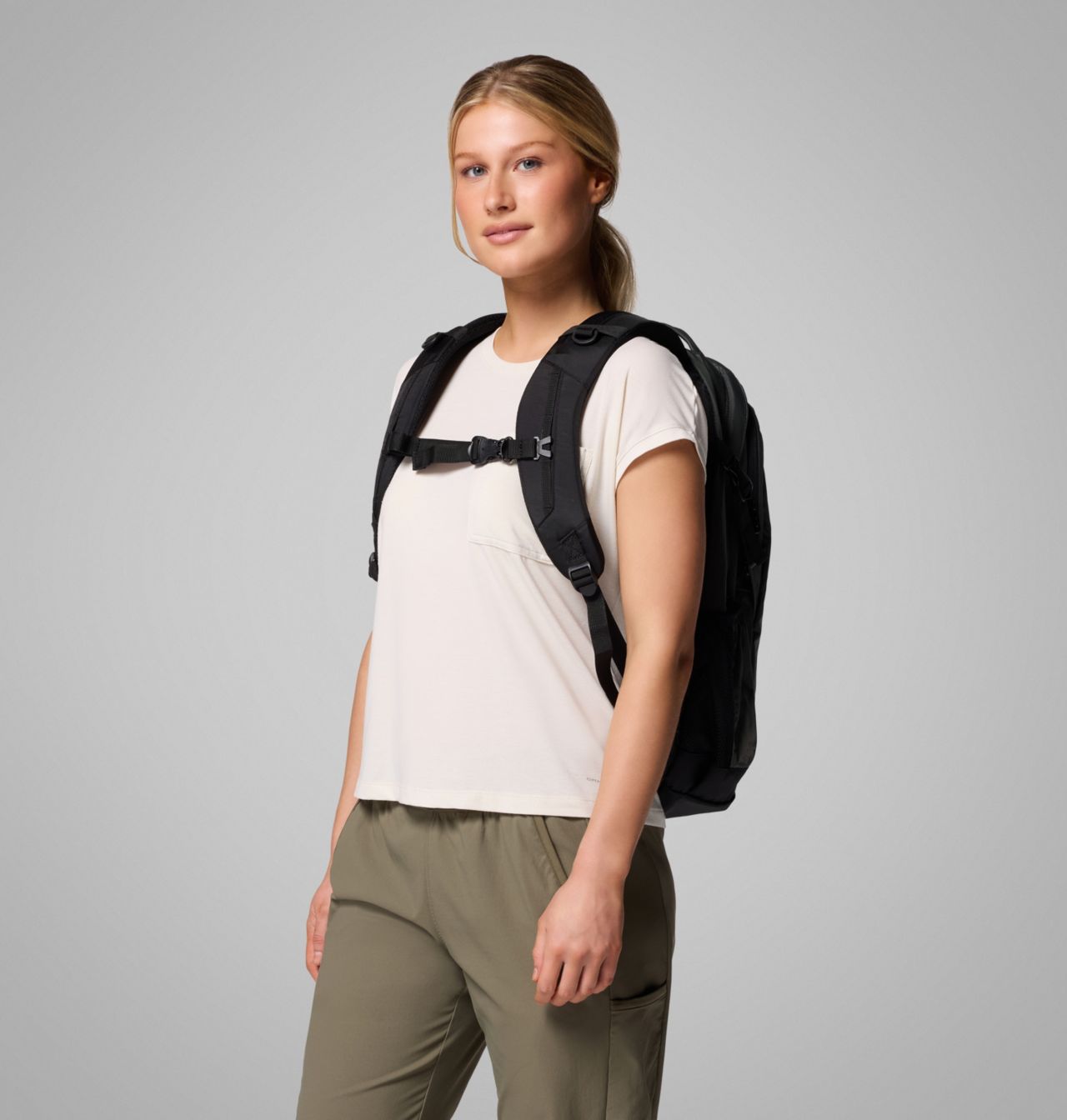 Manresa™ 33L Backpack 3