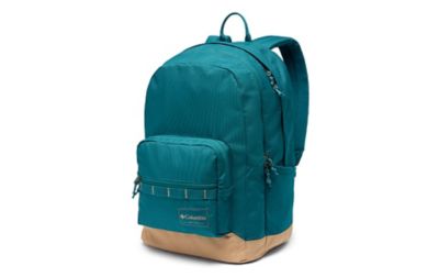 A product shot of Columbia Sportswear’s Zigzag 30L kids backpack set against a white background. 