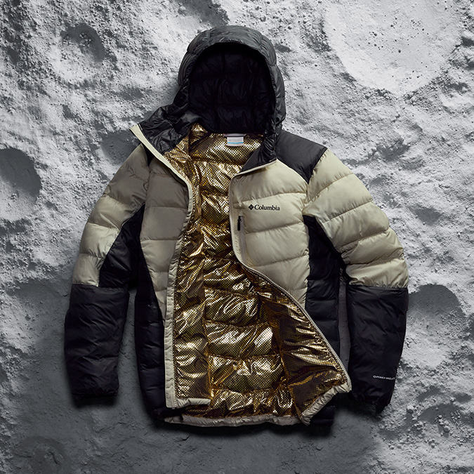 Omni-Heat™ Infinity jacket on a moon backdrop
