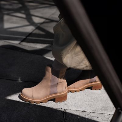 Kinetic Women Shoes