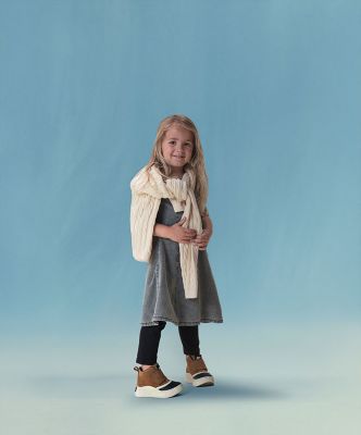 Image of kids with SOREL boots on