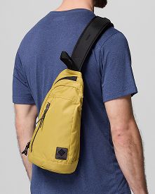A back view of a shoulder bag.