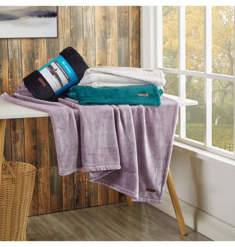 Columbia Plush Throw, Color: Basalt, image 5