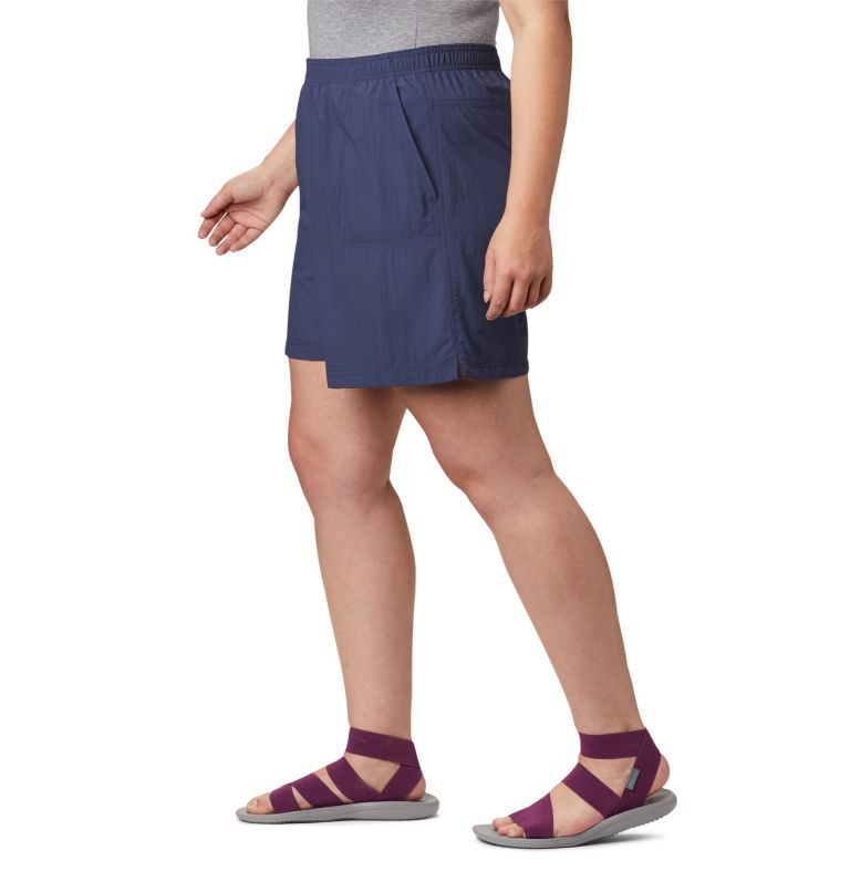 Thumbnail: Women's Sandy River Shorts - Plus Size, Color: Nocturnal, image 3