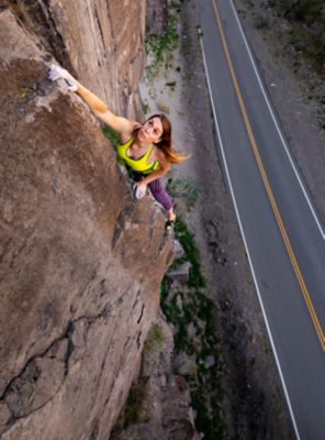 Nikki reaching for a hold