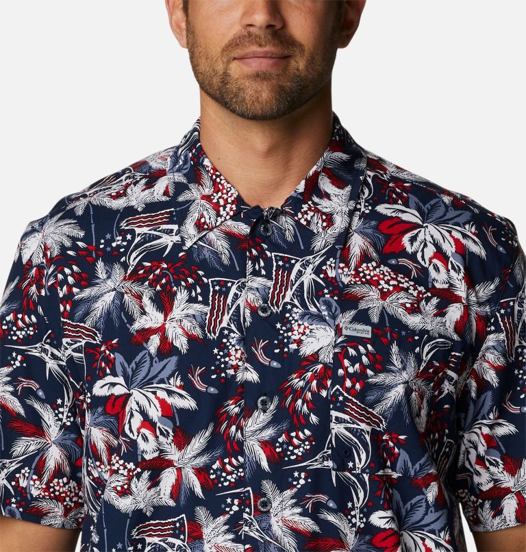 Thumbnail: Trollers Best SS Shirt | 439 | XXL, Color: Collegiate Navy Fireworks Fish Print, image 4