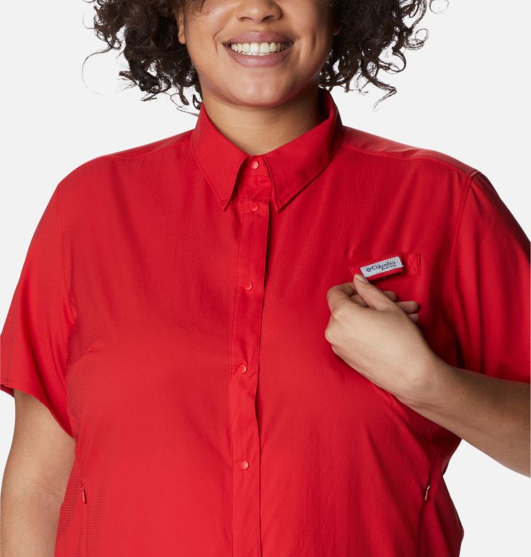Thumbnail: Women’s PFG Tamiami II Short Sleeve Shirt - Plus Size, Color: Red Spark, image 4