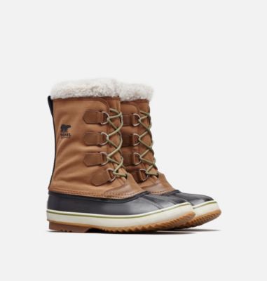 sorel pac nylon snow boots in black