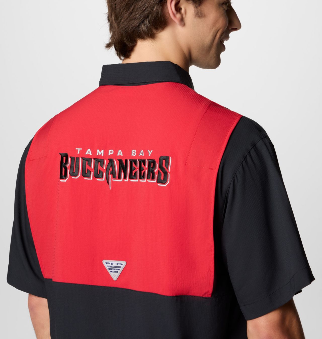 Men's PFG Tamiami™ Colorblocked Short Sleeve Shirt - Tampa Bay Buccaneers 6